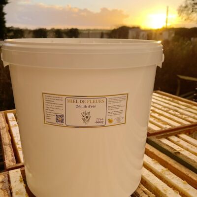 Summer Zenith Honey (Sunflower) in 25KG bucket (France)