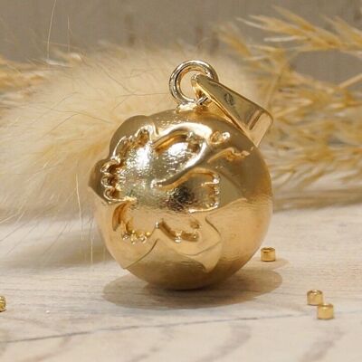 Daylily frosted pregnancy bola yellow gold plated