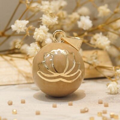 Yellow gold plated cappuccino lotus flower maternity bola