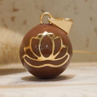 Bola de embarazo Flor de loto Chocolate baño oro
