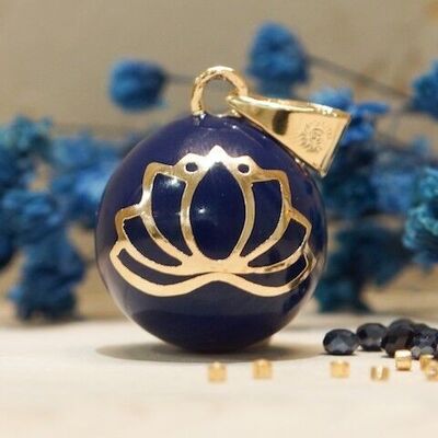 Gold-plated Midnight lotus flower maternity bola