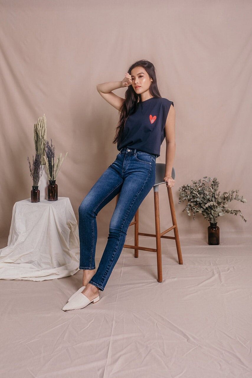 Marineblaues Damen-T-Shirt aus Bio-Baumwolle - Olympe Cœurs