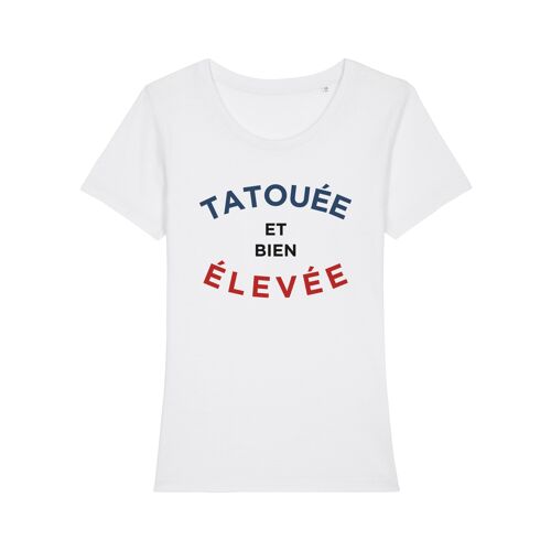 Tshirt blanc tatouée et bien élevée