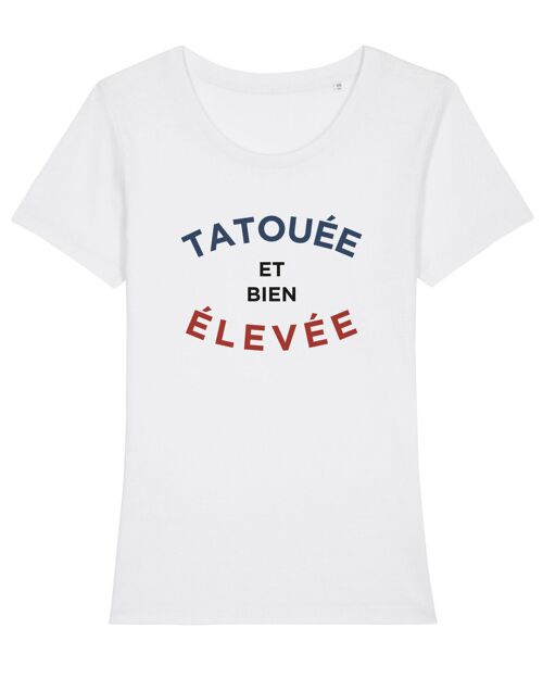 Tshirt blanc tatouée et bien élevée