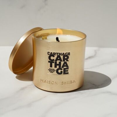 Oud scented candle