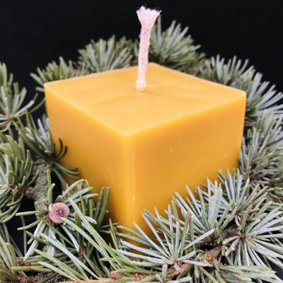 BIO Cube wax candle