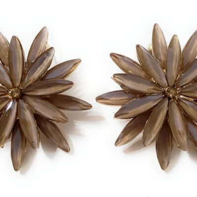 Daisy Crystals Earrings Beige (last unit!)