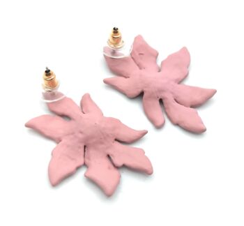 Boucles d'Oreilles Longues Fleur Nude 7