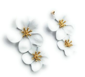 Boucles d'Oreilles Longues Double Fleur Blanc 7