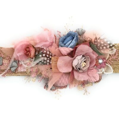 Flower Belt · Raffia Mauve Feathers