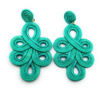 Boucles d'oreilles flamenco longues et légères Verde Esmeralda 1