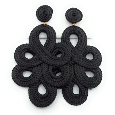 Long and light flamenco earrings Black