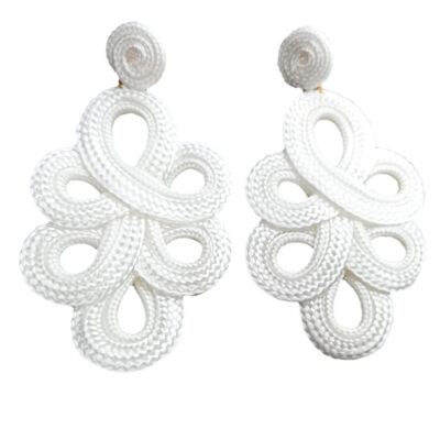 Long and light flamenco earrings White