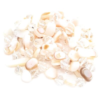 Long Mother-of-Pearl Necklace · White Beige