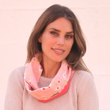 Foulard Circulaire Réversible Marguerites / Corail 2