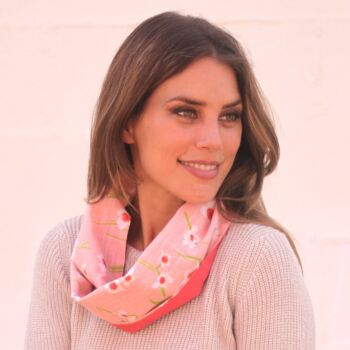 Foulard Circulaire Réversible Marguerites / Corail 3