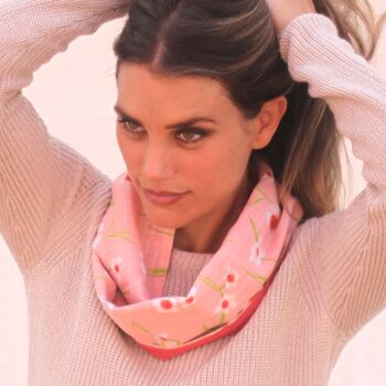 Foulard Circulaire Réversible Marguerites / Corail 5