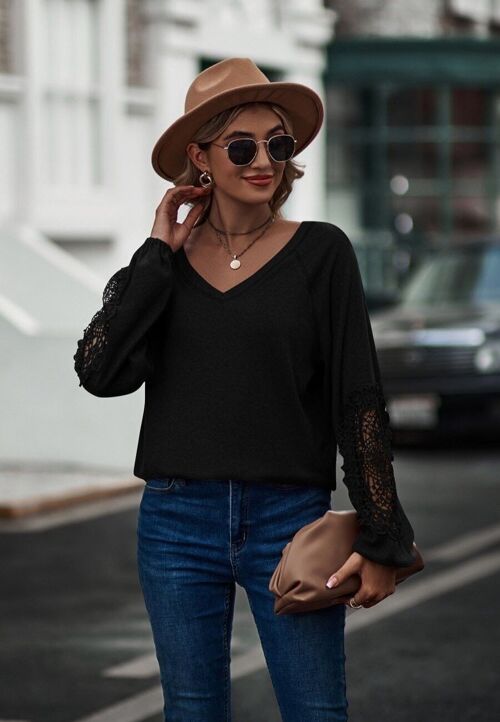 Contrast Lace Detail Raglan Sweater-Black