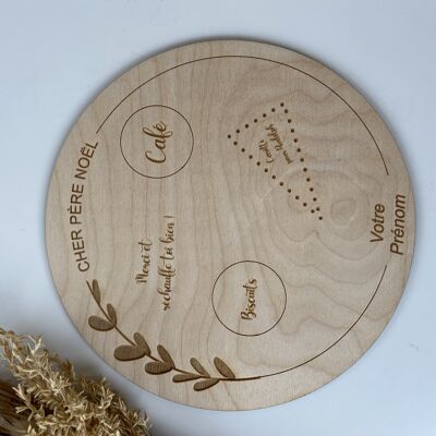 Plate of Santa Claus engraved wood