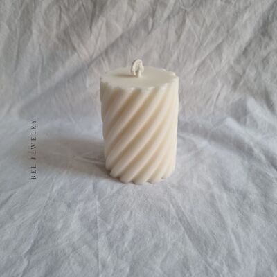 Lina candle