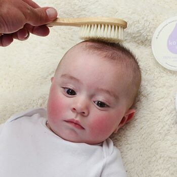 Brosse à cheveux naturelle pour bébé 7
