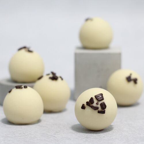 Vegan Mega White Chocolate Truffles