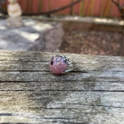 Bague réglable Pierre forme ronde en Rhodonite naturelle