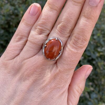 Anello in diaspro rosso cabochon in pietra naturale a forma di goccia