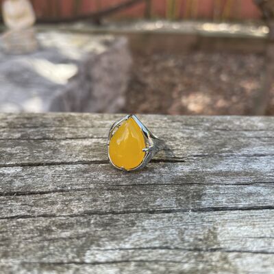 Bague réglable Pierre forme goutte en Jade jaune