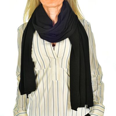 Monocolor eco-cashmere scarf. Made in Italy.