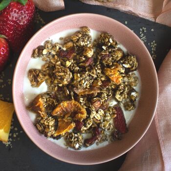 Granola artisanal aux fruits secs et coeurs de chanvre 2