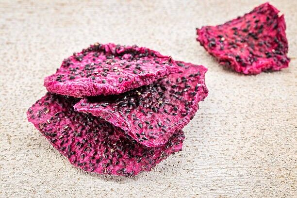 Bio-getrocknete rote Drachenfrucht oder Bio-getrocknete rote Pitaya aus Thailand - 200 g - HECOSFAIR