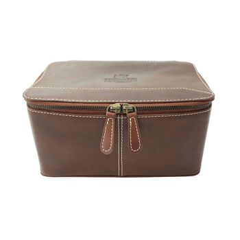 Trousse de toilette en cuir marron 1