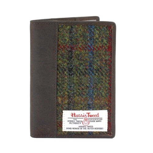 The Breanais Leather Passport Holder