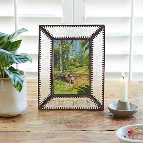6″ x 4″ Luna Recycled Glass and Antique Brass Metal Photo Frame