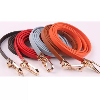 Ceintures en cuir PU pour femmes | disponible en 8 couleurs | Boucle en acier inoxydable | longueur 108 cm | paquet avec 24 ceintures de chaque couleur 3 pcs 10