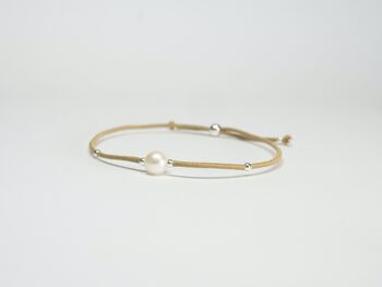 Bracelet Mona argent sur fil élastique et perle d'eau blanche 3