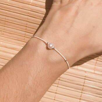 Bracelet Mona argent sur fil élastique et perle d'eau blanche 5