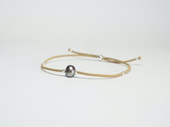 Bracelet Mona argent sur fil élastique et perle d'eau grise 4