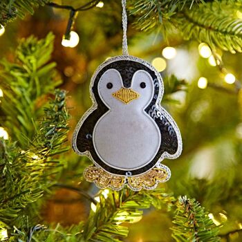 Décoration de Noël pingouin en perles 8