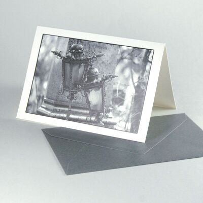 40 mourning cards with silver envelopes: Lanterns at the Vienna Central Cemetery