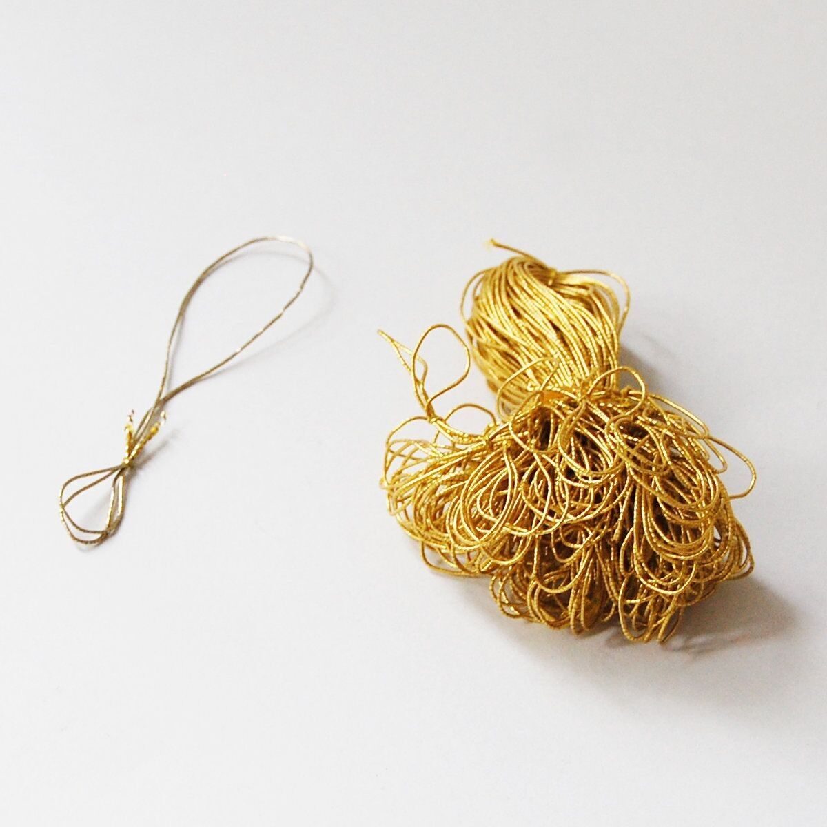 100 elastische Goldkordeln, 9,5 cm