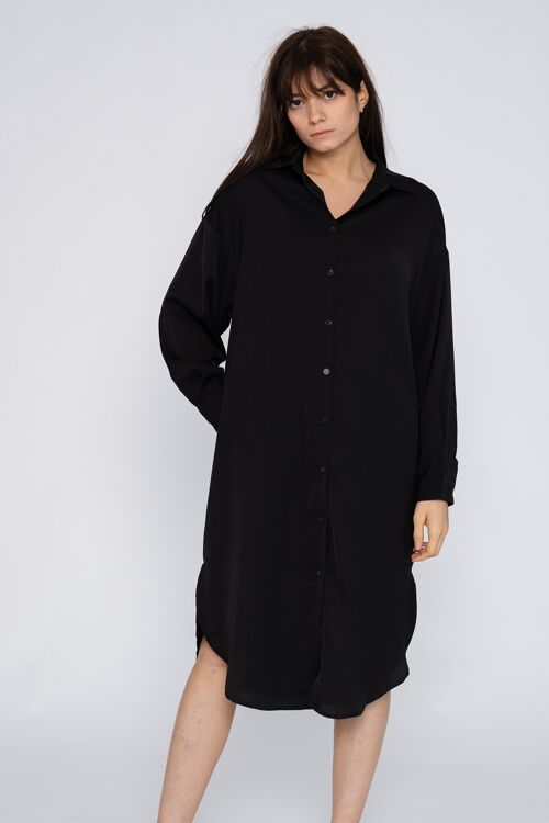 Chemise mi-longue avec fentes sur les côtés