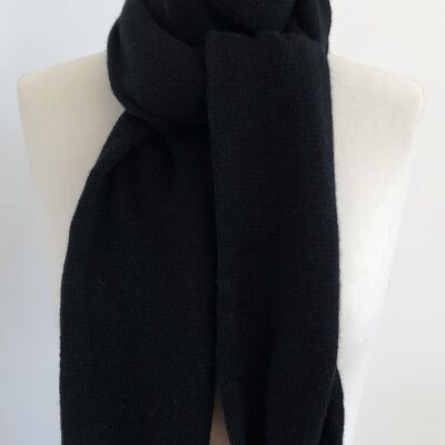 Fluffy knit 100% cashmere scarf with fur pompoms