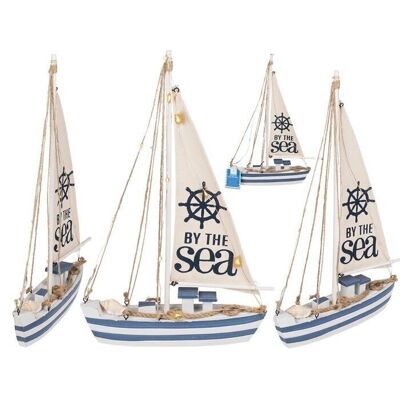 Wooden sailing ship with 11 LEDs,