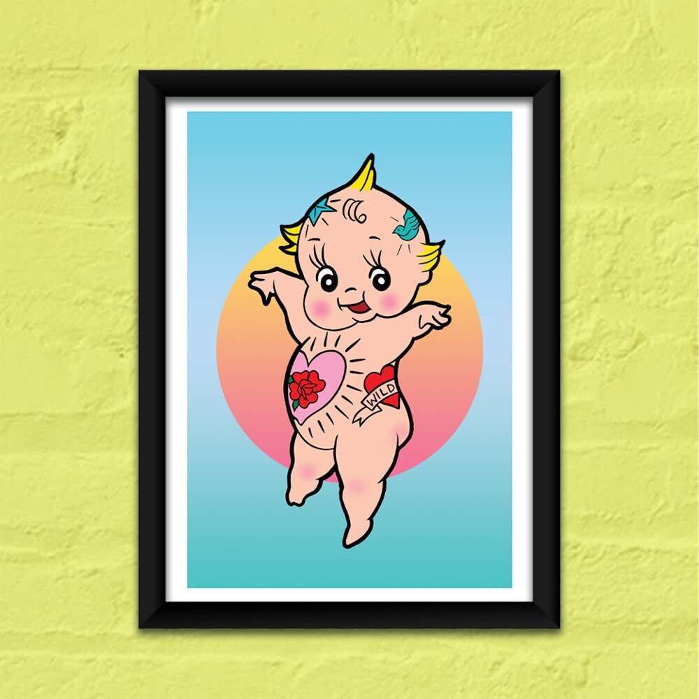 Lindo tatuaje Kewpie Baby Doll Print