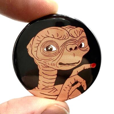 ET Button Pin Badge (pack of 3)