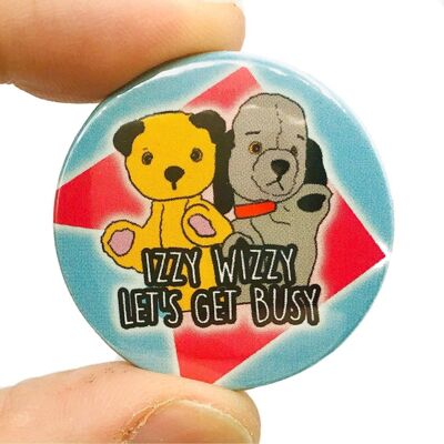Insignia de pin de botón Izzy Wizzy (paquete de 3)