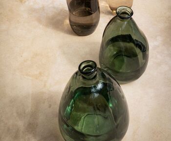 Vase original en verre recyclé vert 3