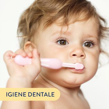 DENTIFRICE FRAISE Dentifrice pour enfants de 0 à 6 ans au Calcium, Vitamines et arôme naturel de Fraise. Ingrédients purs et naturels d'origine végétale. Fabriqué en Italie. 2
